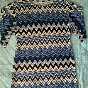 Beautiful chevron design blue plus size dress